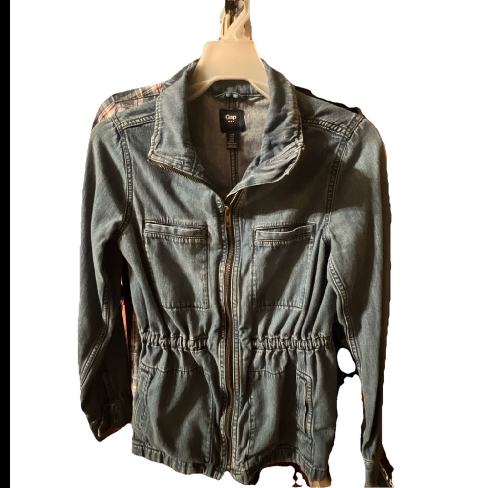 GAP Women's Classic Blue Jean Jacket